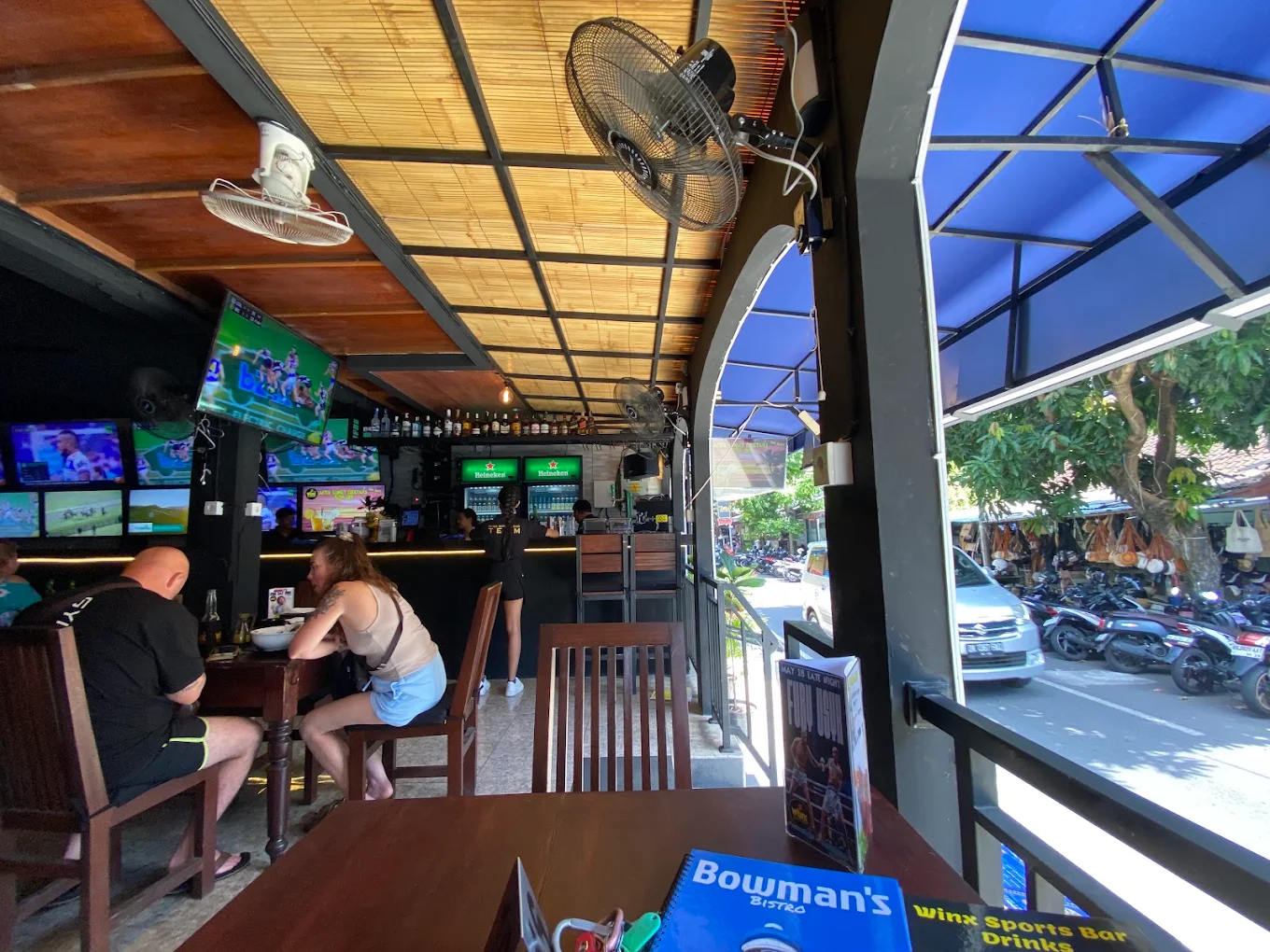 Winx Sports Bar Legian